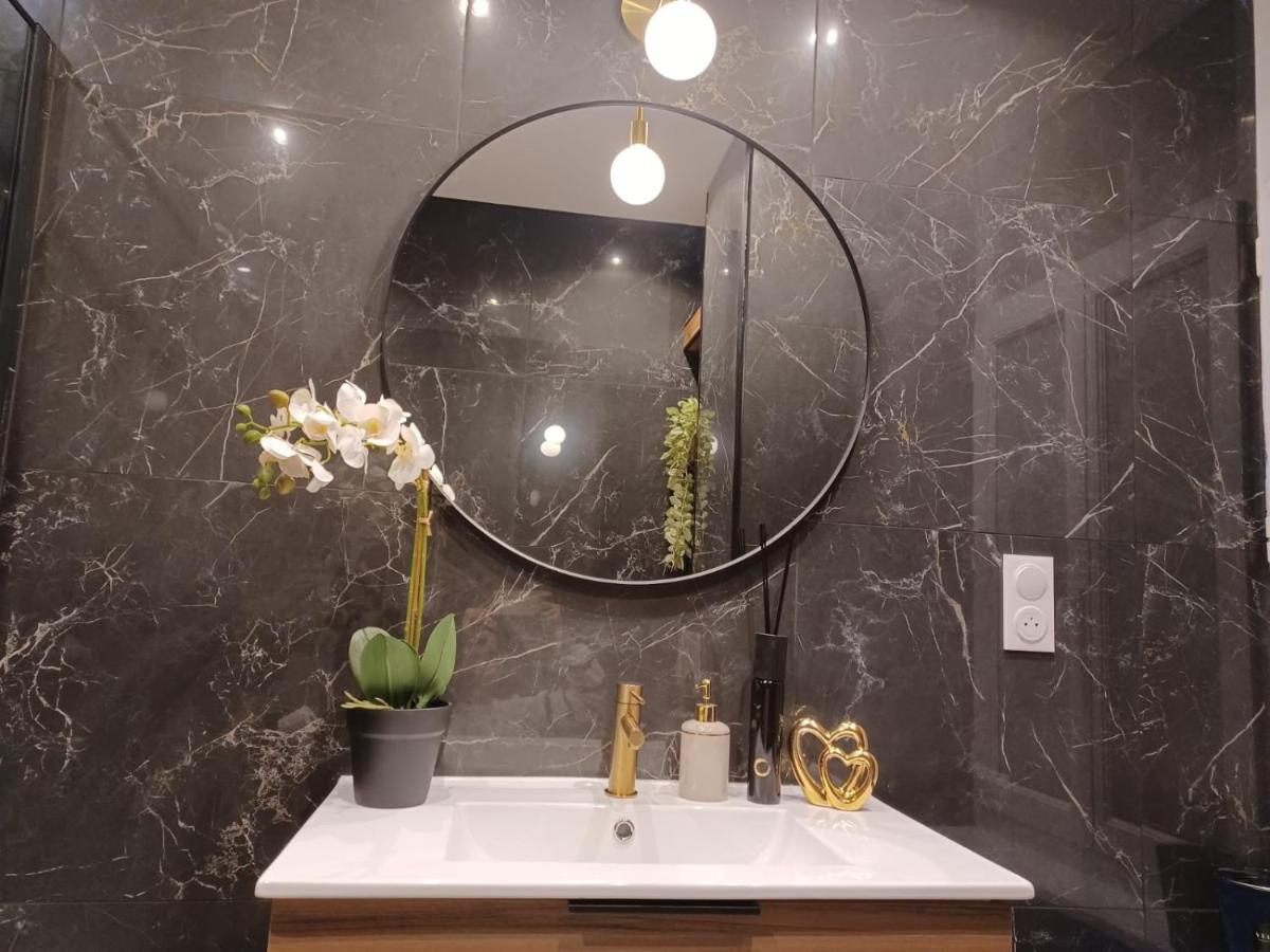 Le Petit Dubai Apartment ดูเอ ภายนอก รูปภาพ
